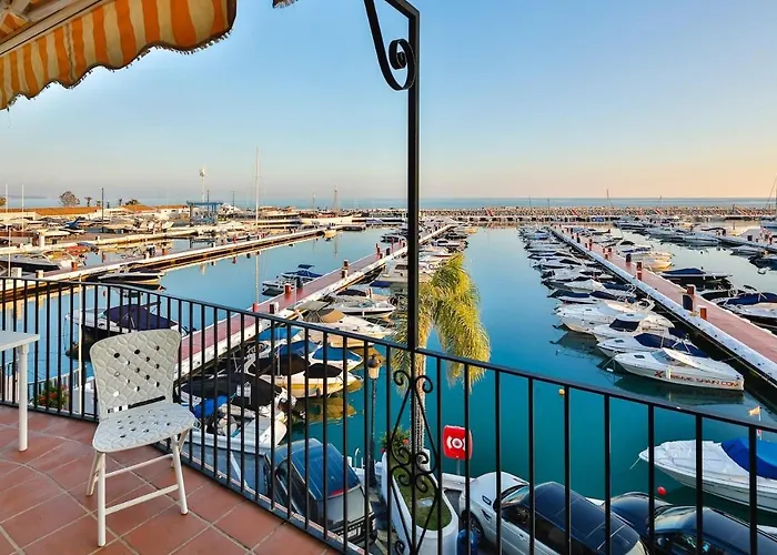 218 Puerto Banus Marbella Front Line 270 Meters