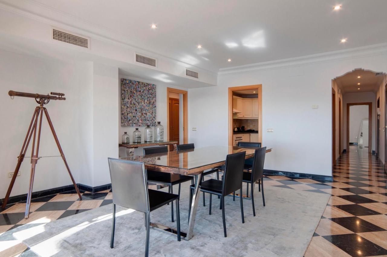218 Puerto Banus Front Line 270 Meters Apartment Marbella
