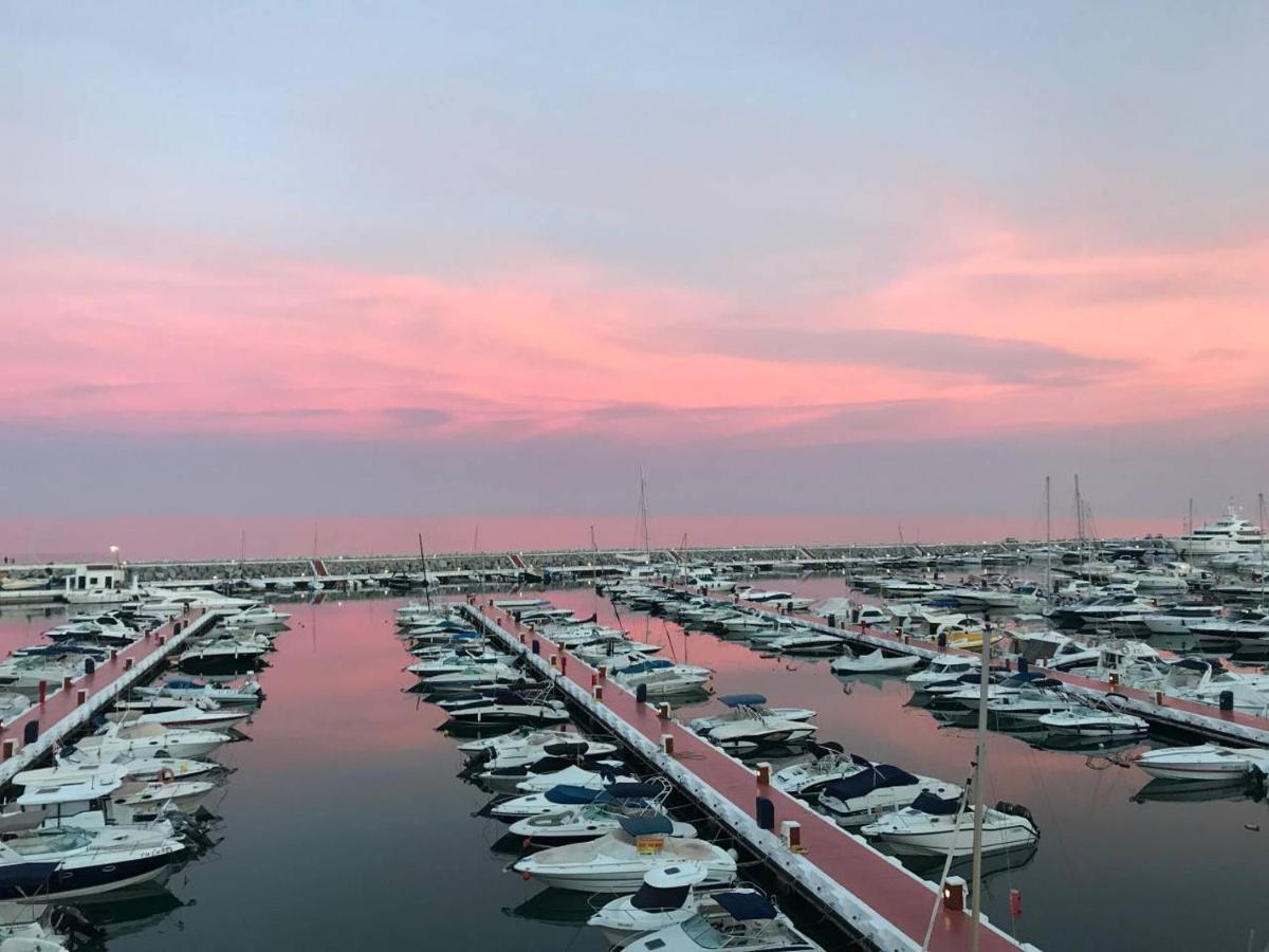 Apartment 218 Puerto Banus Front Line 270 Meters Marbella
