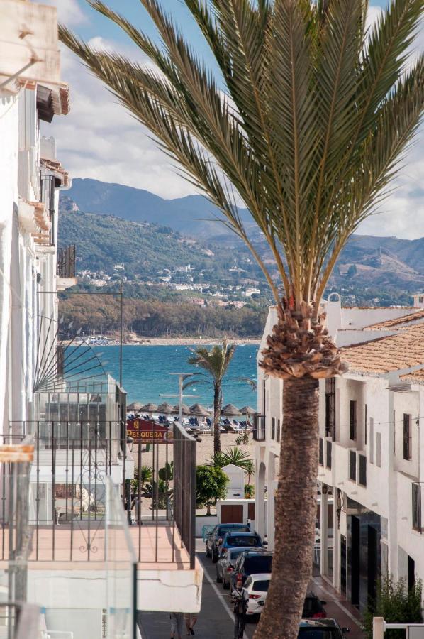 Apartment 218 Puerto Banus Front Line 270 Meters