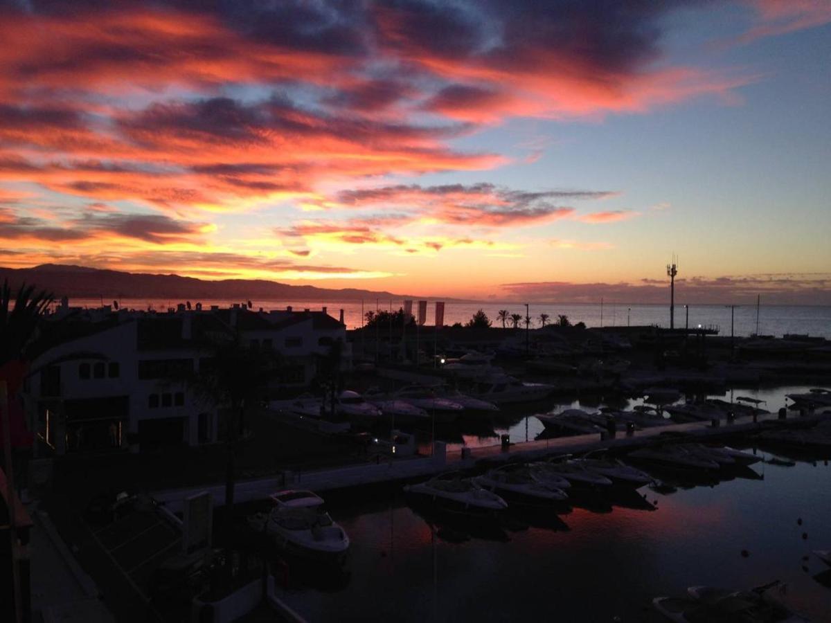 Apartment 218 Puerto Banus Front Line 270 Meters